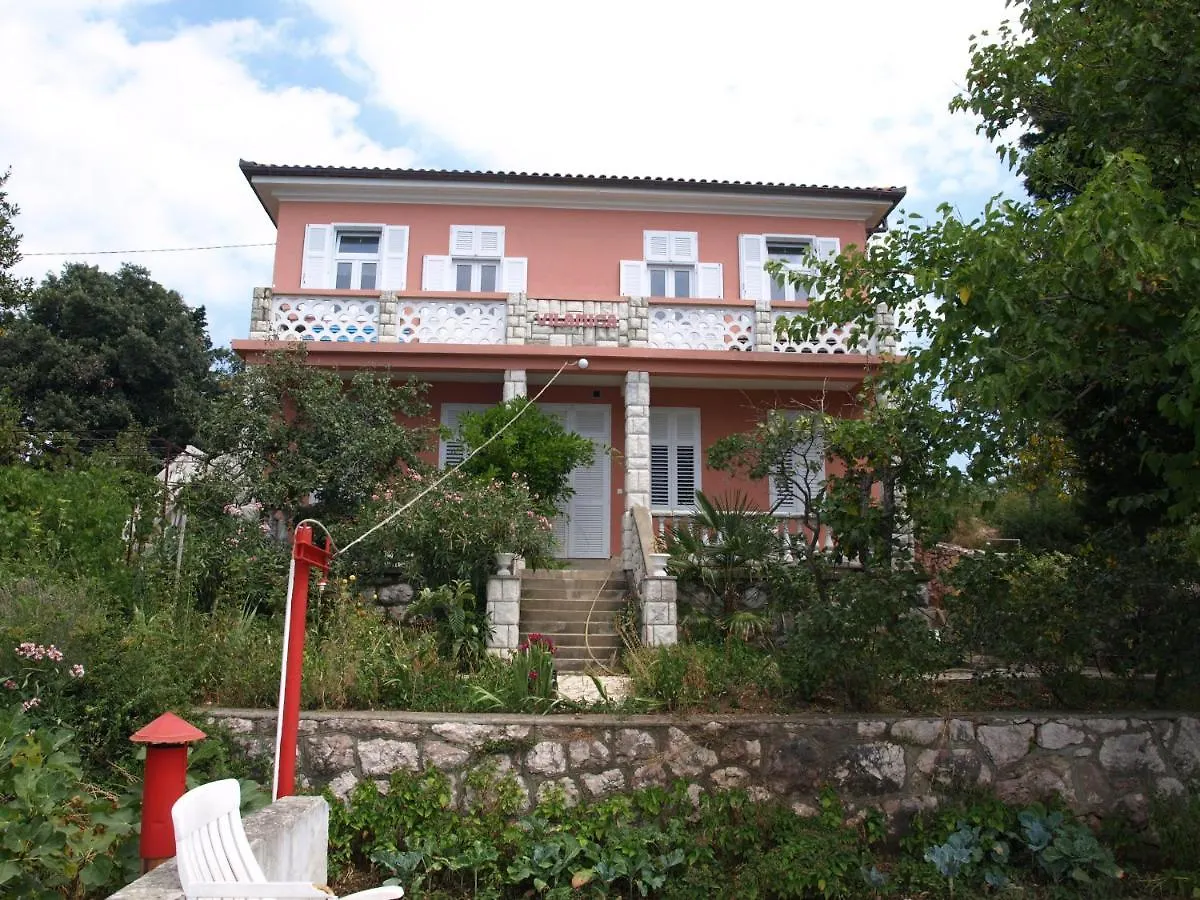 Apartments By The Sea Novi Vinodolski - 12322