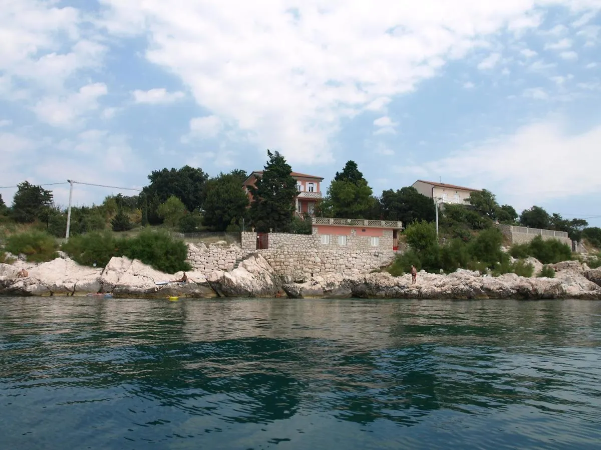 Apartments By The Sea Novi Vinodolski - 12322