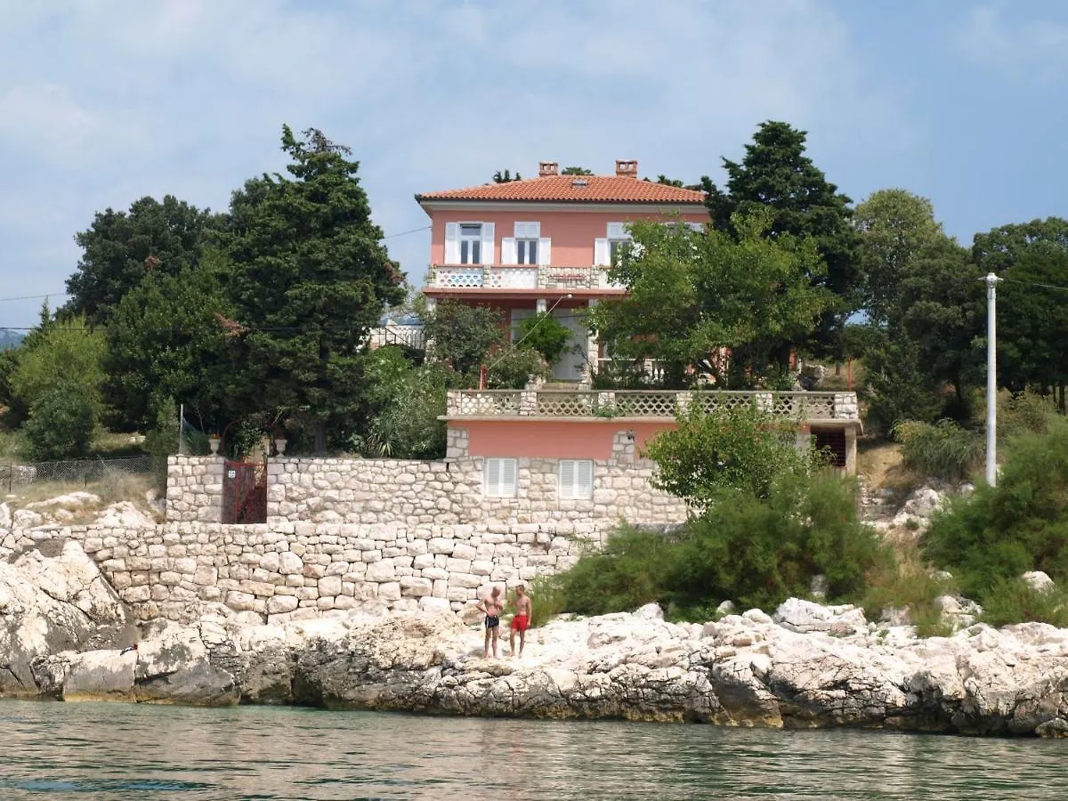 Apartments By The Sea Novi Vinodolski - 12322