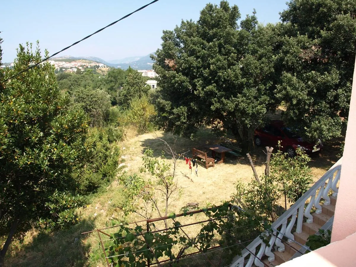 Apartments By The Sea Novi Vinodolski - 12322