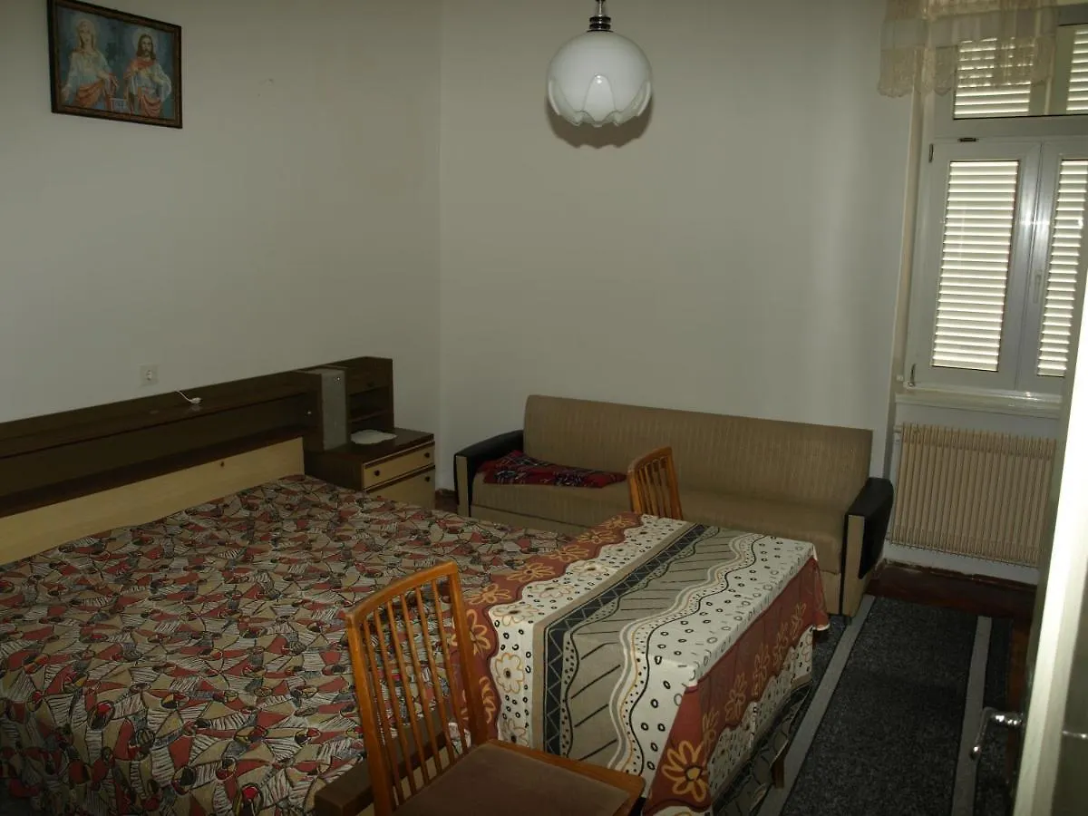 Apartments By The Sea Novi Vinodolski - 12322