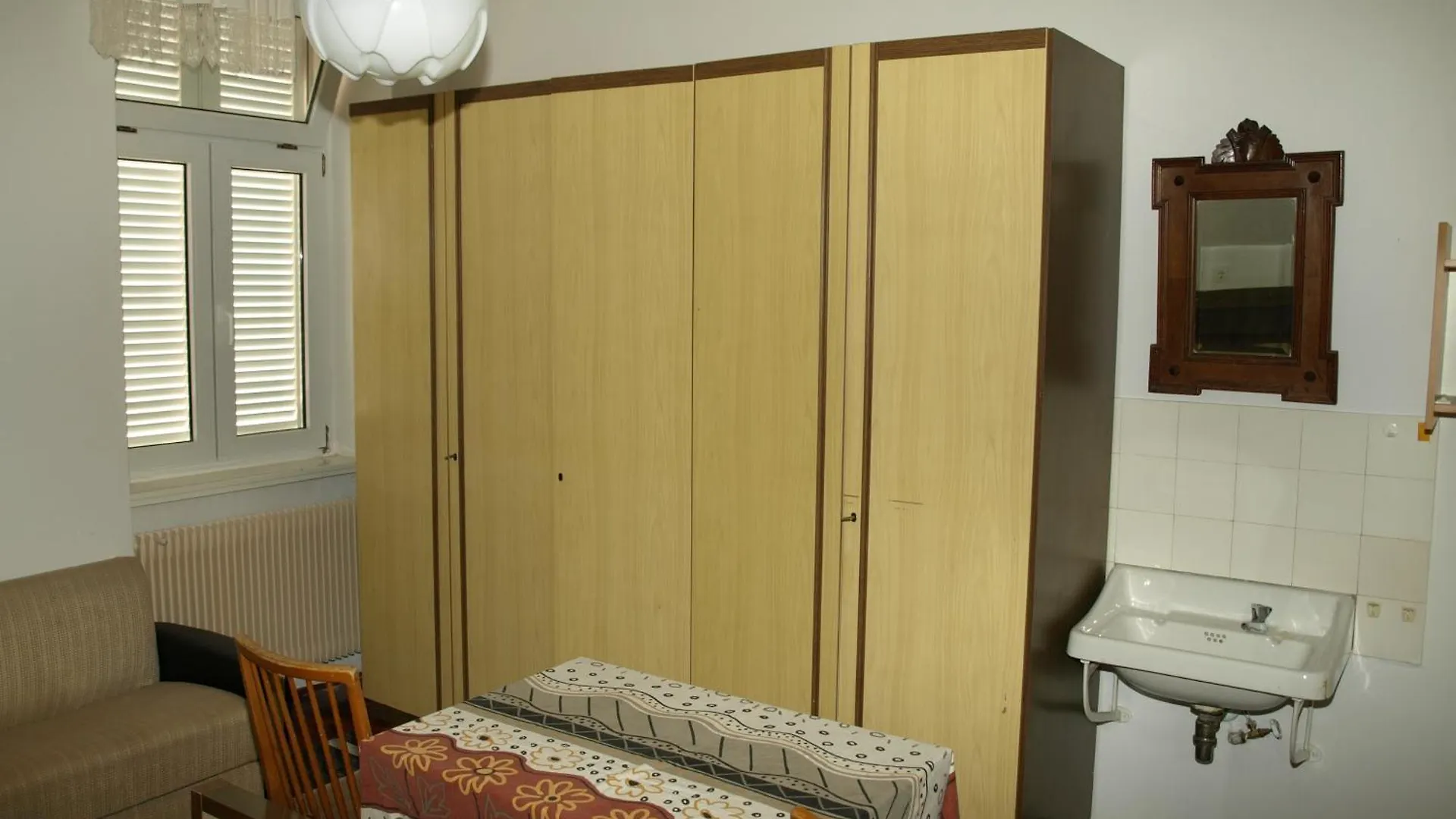 Apartments By The Sea Novi Vinodolski - 12322