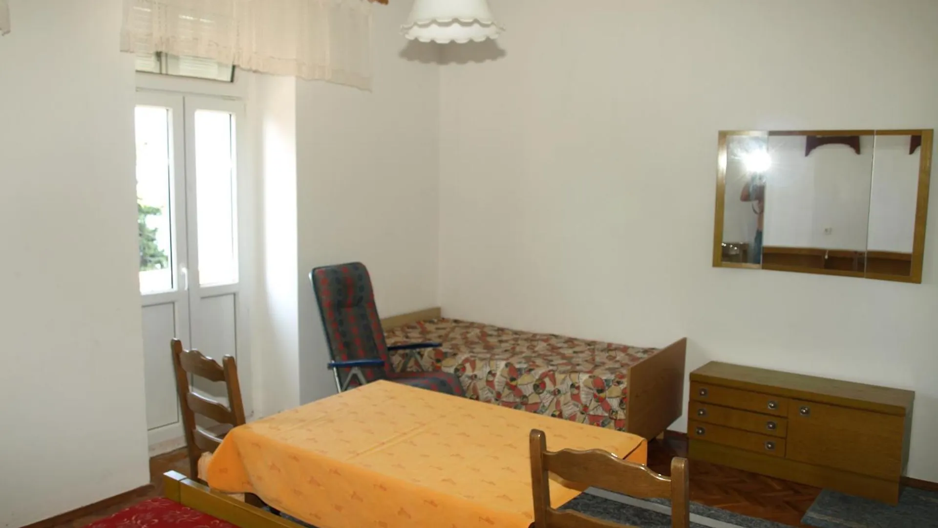 Apartments By The Sea Novi Vinodolski - 12322